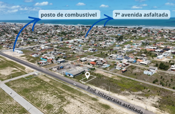 Terreno de frente para avenida interpraias a venda em Balnéario Gaivota no bairro Jardim Ultramar com entrada mais parcelamento